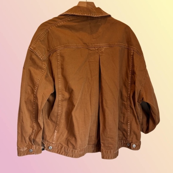 Free People NWT Camel Colored Distressed Denim Jacket Oversized size S - Picture 3 of 8